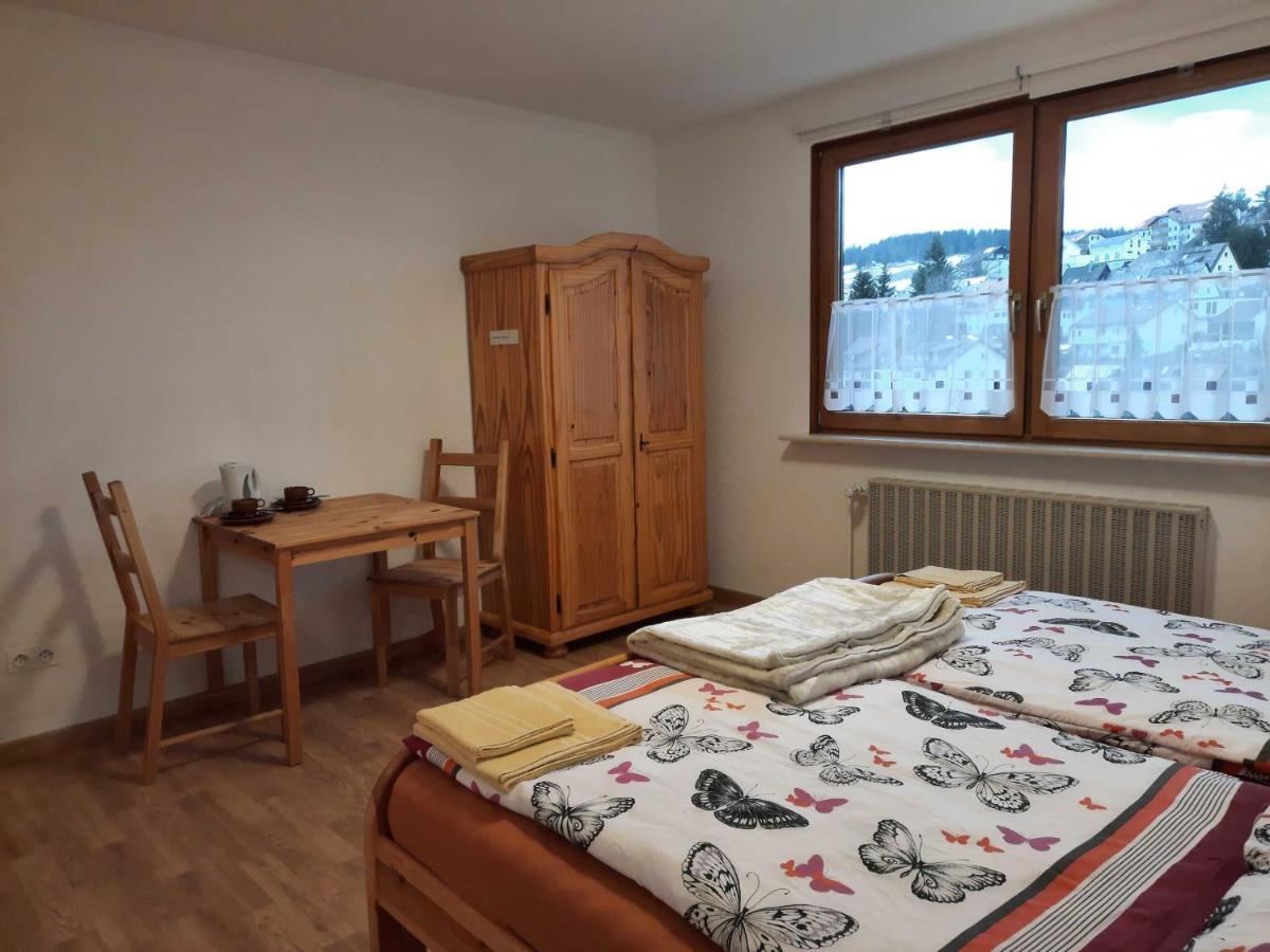 Haus Waldeck Leilighet Furtwangen Eksteriør bilde